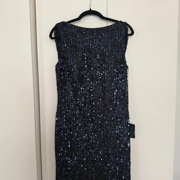 NWT | Mac Duggal 26331 Midnight Blue Cowl Back Sequined Evening Gown Size 8 - Picture 5 of 11